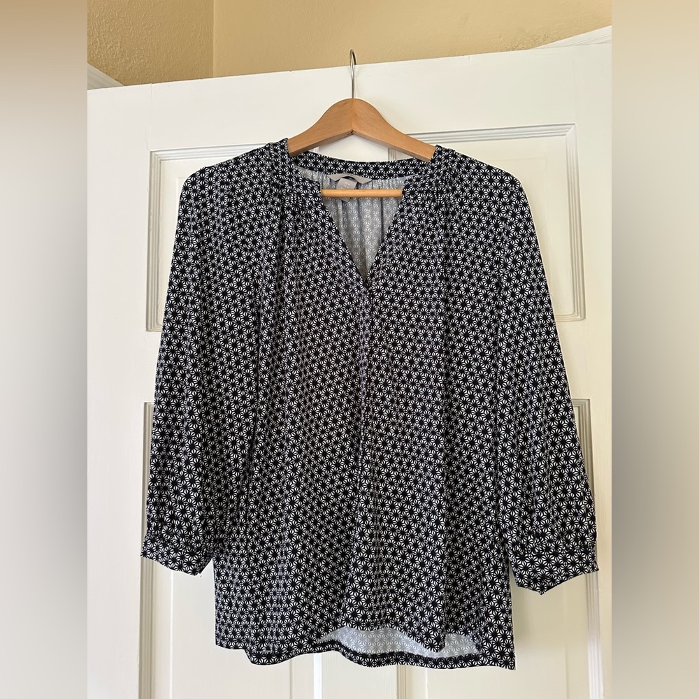 H&M Black and White Popover Top